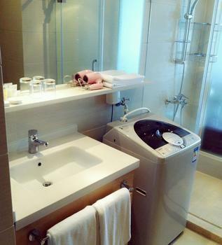 Kunshan Zhongye Kunting Hotel Екстер'єр фото